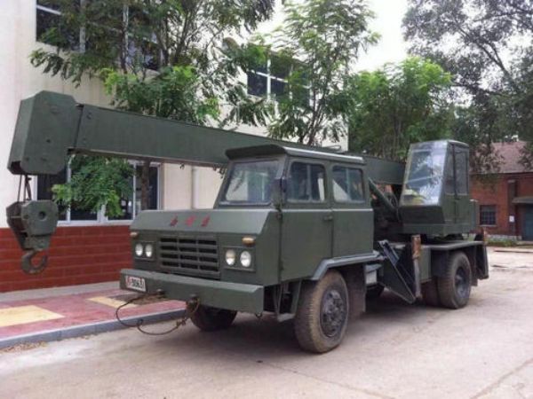 上党区吊车租赁电话_哪家吊车出租费用比较实惠？